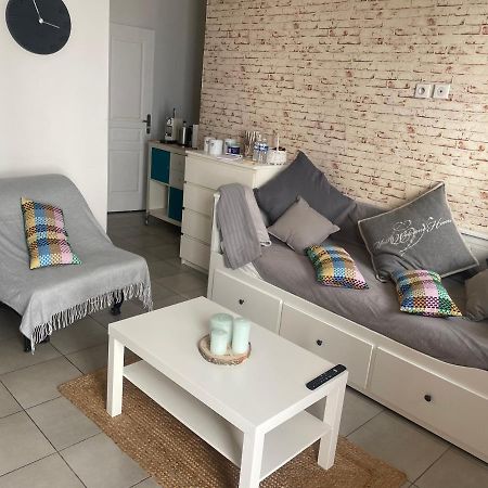 Апартаменты Studio Vieux Port Chez Fanette Марсель Экстерьер фото